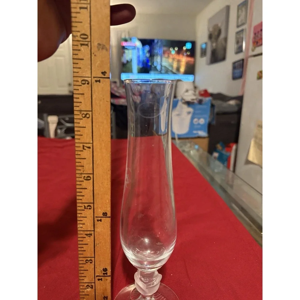 Vintage Avon Lead Crystal Rose Bud Vase 9.5